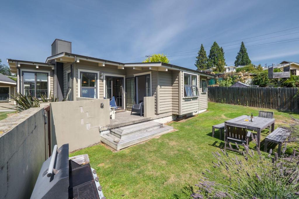 Lavender Country Cottage - Arrowtown Holiday Home Exterior photo