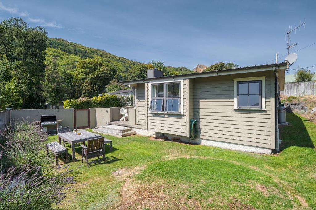 Lavender Country Cottage - Arrowtown Holiday Home Exterior photo